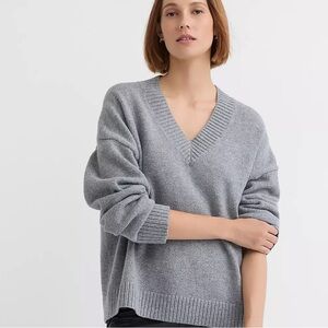 LOFT Heathered Slouchy V-Neck Sweater Grey Size Small